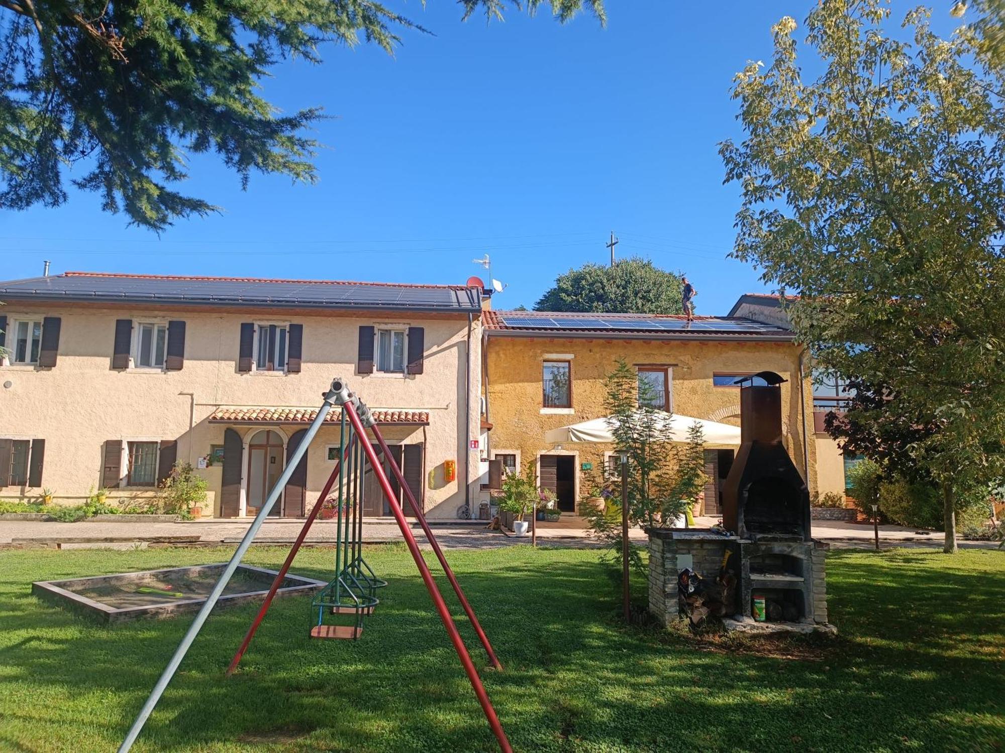 Agriturismo Corte Patrizia Caprino Veronese Exterior photo
